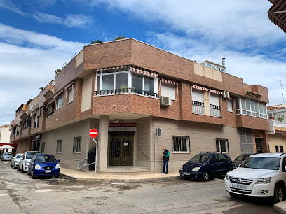 Fachada de Registro de la Propiedad de Pilar de la Horadada