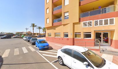 Fachada de Registro de la Propiedad de Roquetas de Mar Nº 01