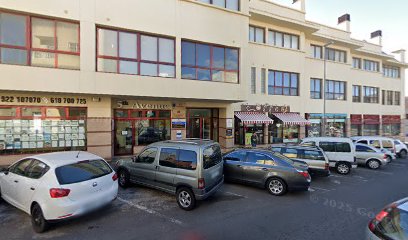 C/ Castro s/n, 2ª planta - Centro Comercial Guajara, 38611 - Santa Cruz De Tenerife