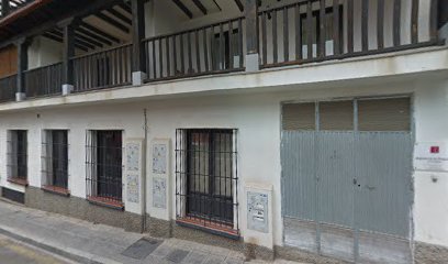 Fachada de Registro de la Propiedad de La Zubia