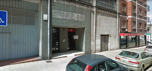 Fachada de Registro de la Propiedad de Avilés Nº 02
