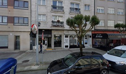 Fachada de Registro de la Propiedad de Narón
