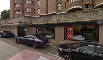 Fachada de Registro de la Propiedad de Medio Cudeyo Solares