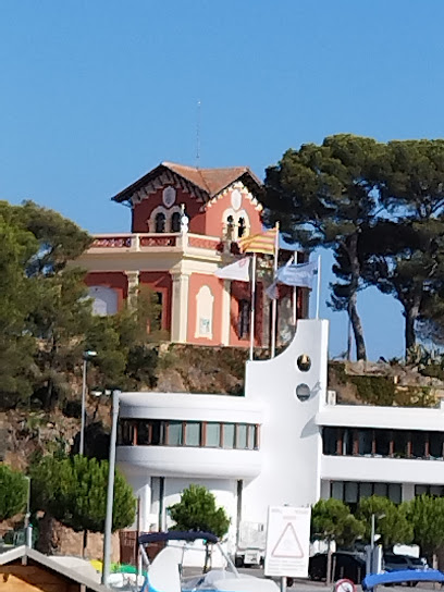 Fachada de Registro de la Propiedad de Sant Feliu de Guíxols