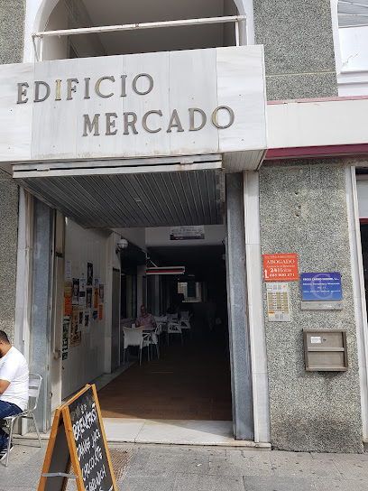 Fachada de Registro de la Propiedad de Algeciras Nº 02