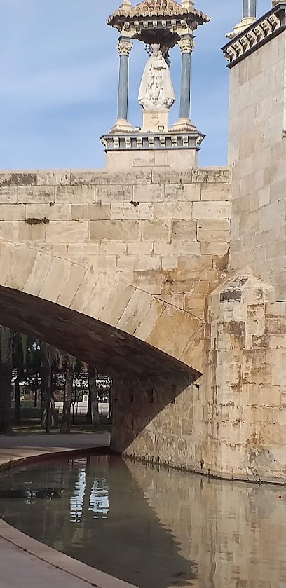 Plaza de América, 2, 46004 - Valencia