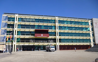 Fachada de Registro de la Propiedad de Fuenlabrada Nº 01