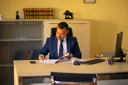 (Almoradí) Zumaquero Abogados & International Investment Consultants SLP